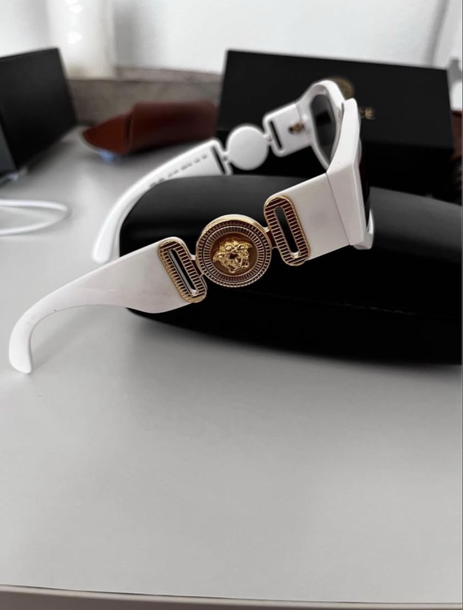 Versace Brillen & Gläser: Sun glasses white Versace – Gebraucht aus Stäfa von cri_822m 3