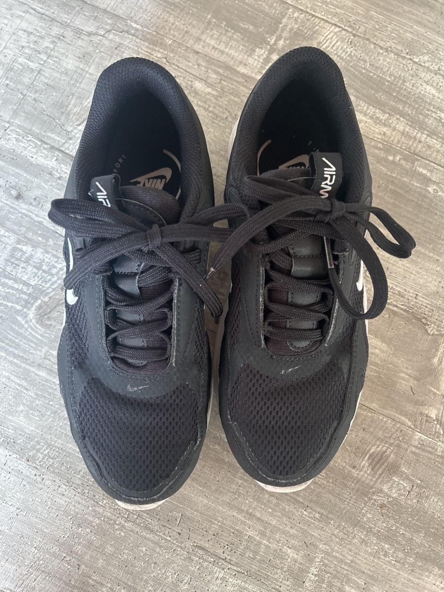 Nike Chaussures garçon: Nike Air Max 37.5 – D'occasion à Brüttisellen par mogador9 2