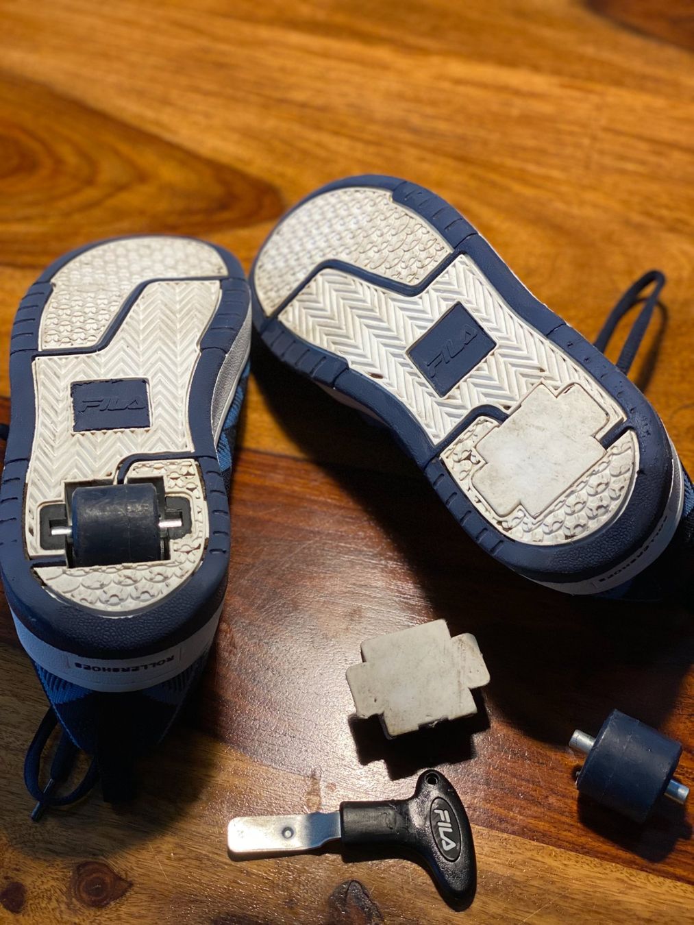 Fila Scarpe per ragazzi: Fila Rollershoes Gr. 34 – Usato da Randogne venduto da sailingaway 5