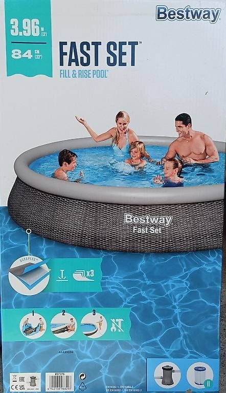 Piscine: Swimming Pool mit Pumpe 396 x 84 cm – Usato da Basel venduto da Sto0