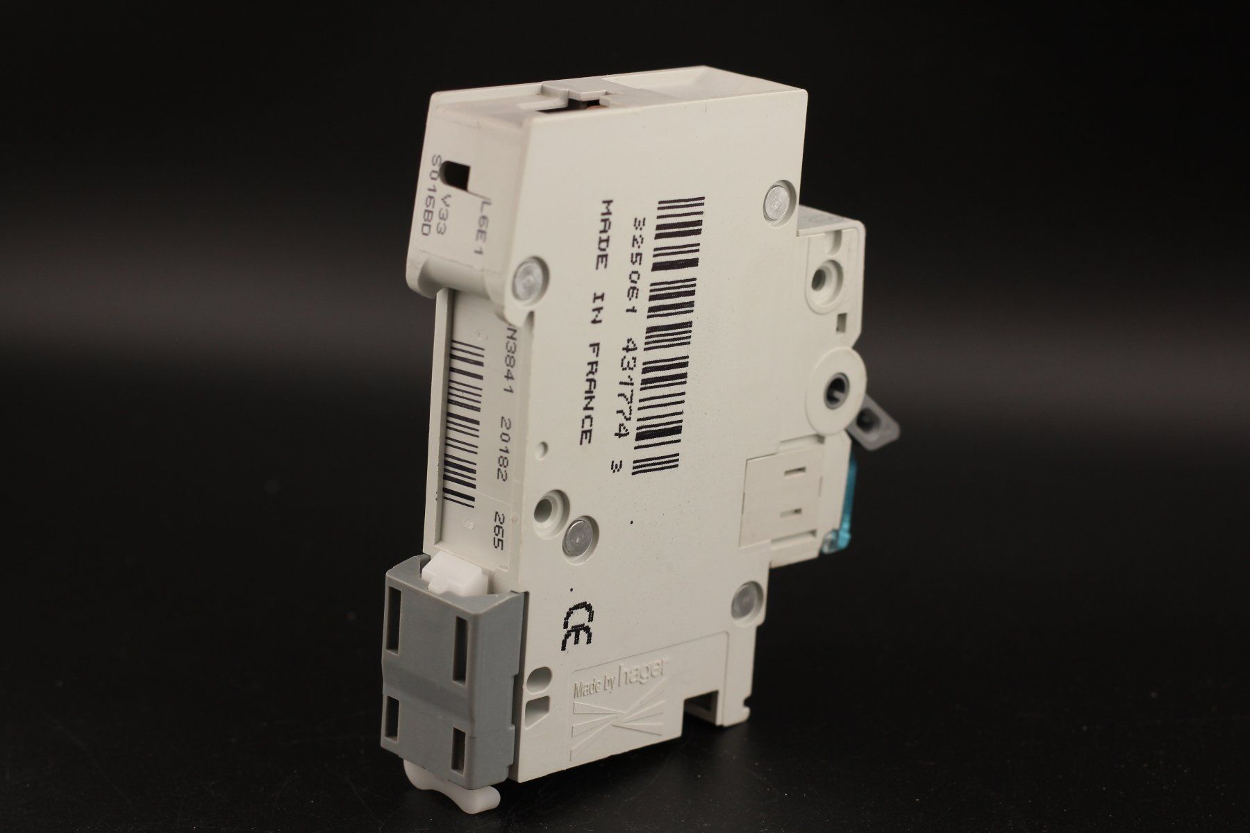 Hager Interruttori: Hager MBN 016 B16 MBN016 LS – Usato da Winterthur venduto da Hint17 4