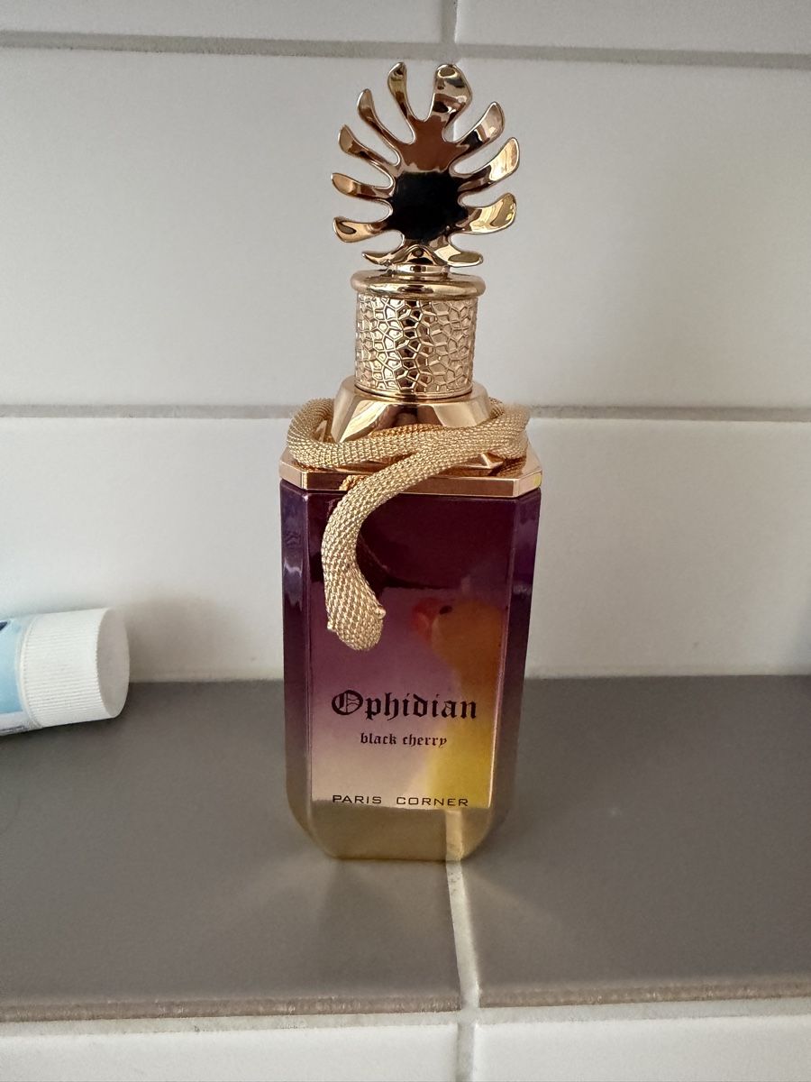Parfum & Eau de Toilette: Paris Corner Ophidian Black Cherry EDP 2ml – Neu und originalverpackt aus Aarau von furkanAlb