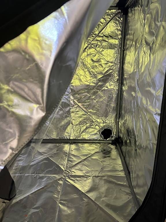 Stampanti 3D: Boîtier pour imprimante 3D – Usato da Bieudron (Nendaz) venduto da tchet99 1
