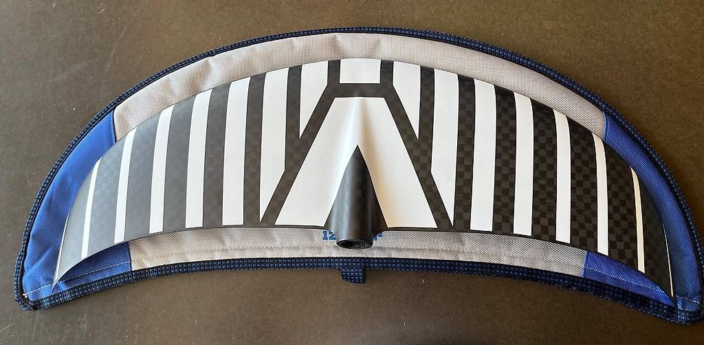 Armstrong Planches de surf: Foil Armstrong frontwing CF1200 – D'occasion à Corseaux par Perol01 1