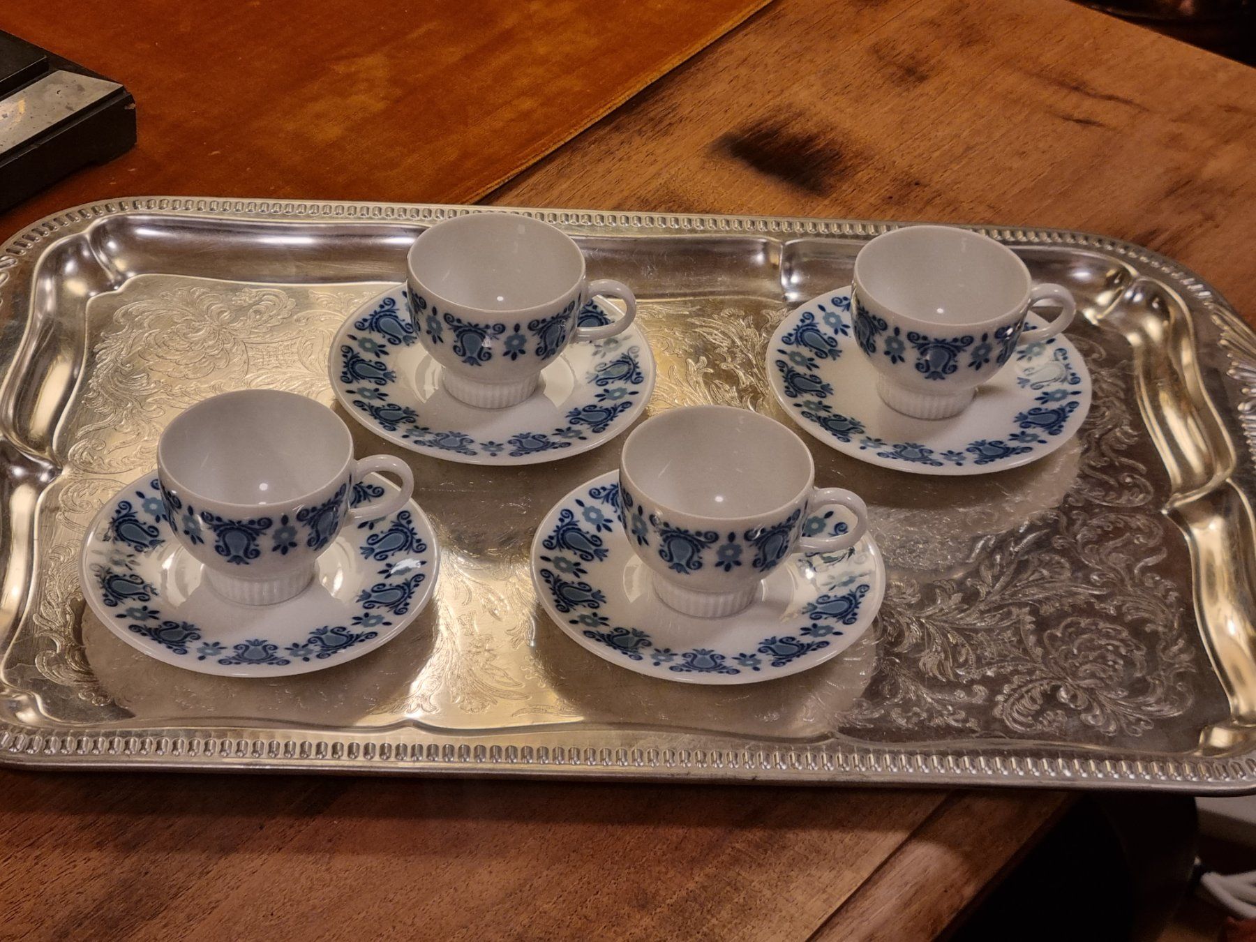 Set di piatti: J. Kronester Bavaria Kobalt Kaffee Set 4x – Usato da Scharnachtal venduto da devin03