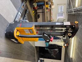 Zu verkaufen Elektrostapler (Ameise)