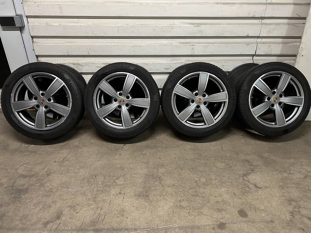 Porsche Pneumatici & Ruote complete: Porsche Cayenne Alufelgen – Usato da freienbach venduto da gatuzo