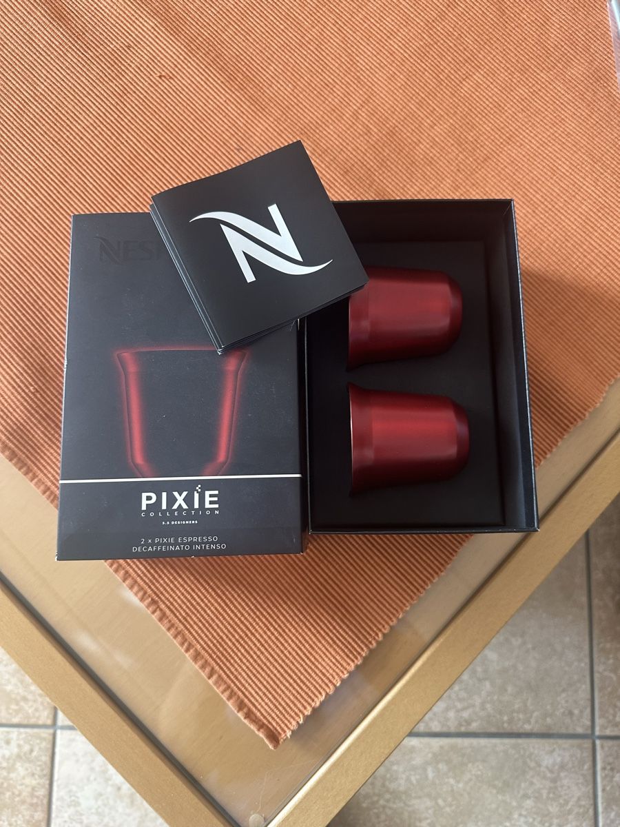 Nespresso Machines à café & Machines à expresso: MACCHINA NESPRESSO VERTUO CON ACCESSORI – D'occasion à Gordola par Topino02 2