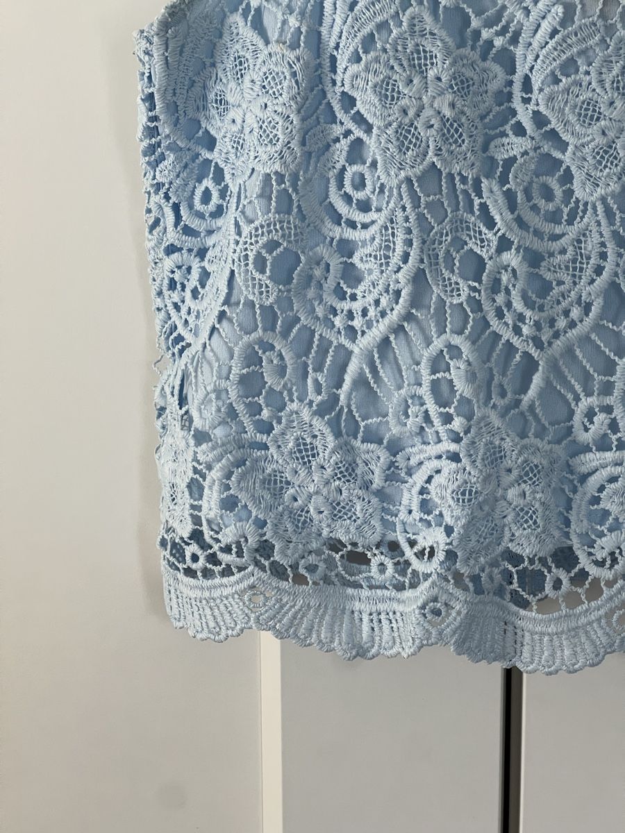 H&M Top: Croptop mit Spitze, Hellblau, Gr. 34 – Usato da Grindelwald venduto da wand_24 2