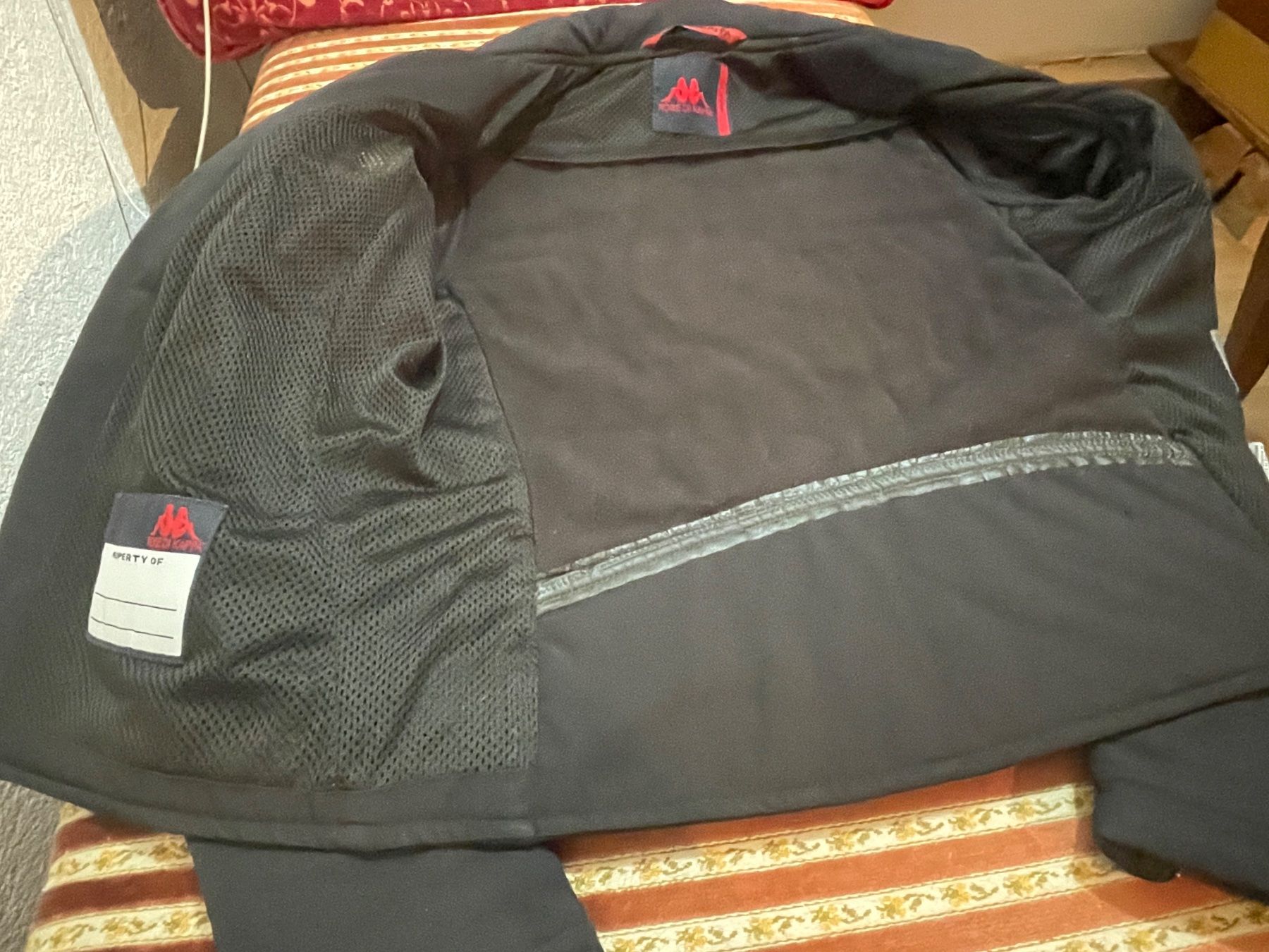 Kappa Giacche: Robe di Kappa Winter-/Schneejacke Größe S – Nuovo (secondo la descrizione) da Biel/Bienne venduto da ilariareda 4