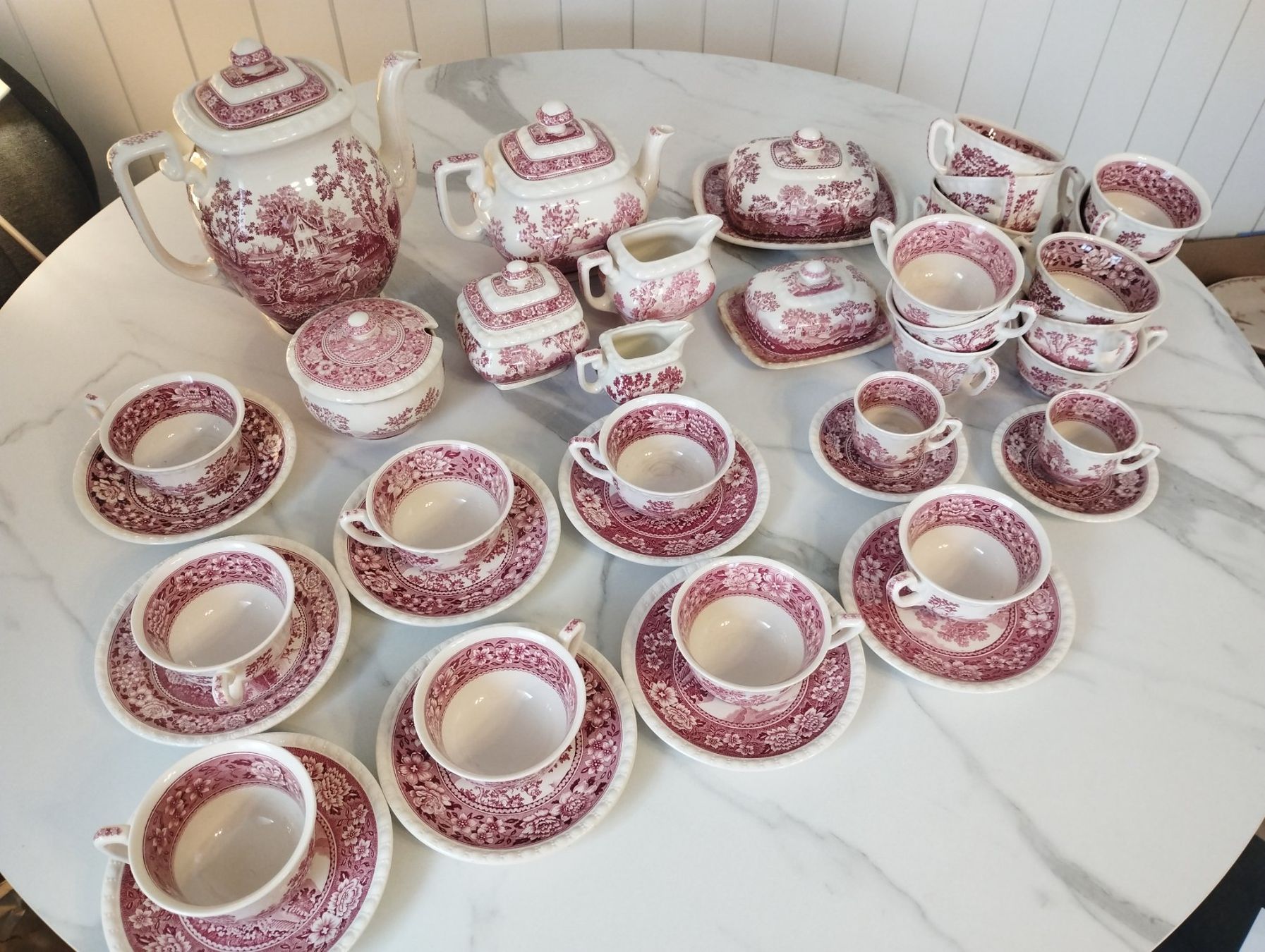 Villeroy & Boch Set di piatti: RIESIGES Service Villeroy & Boch "Rusticana Rot" AUFLÖSUNG!! – Usato da Langnau am Albis venduto da ann_68yj 1