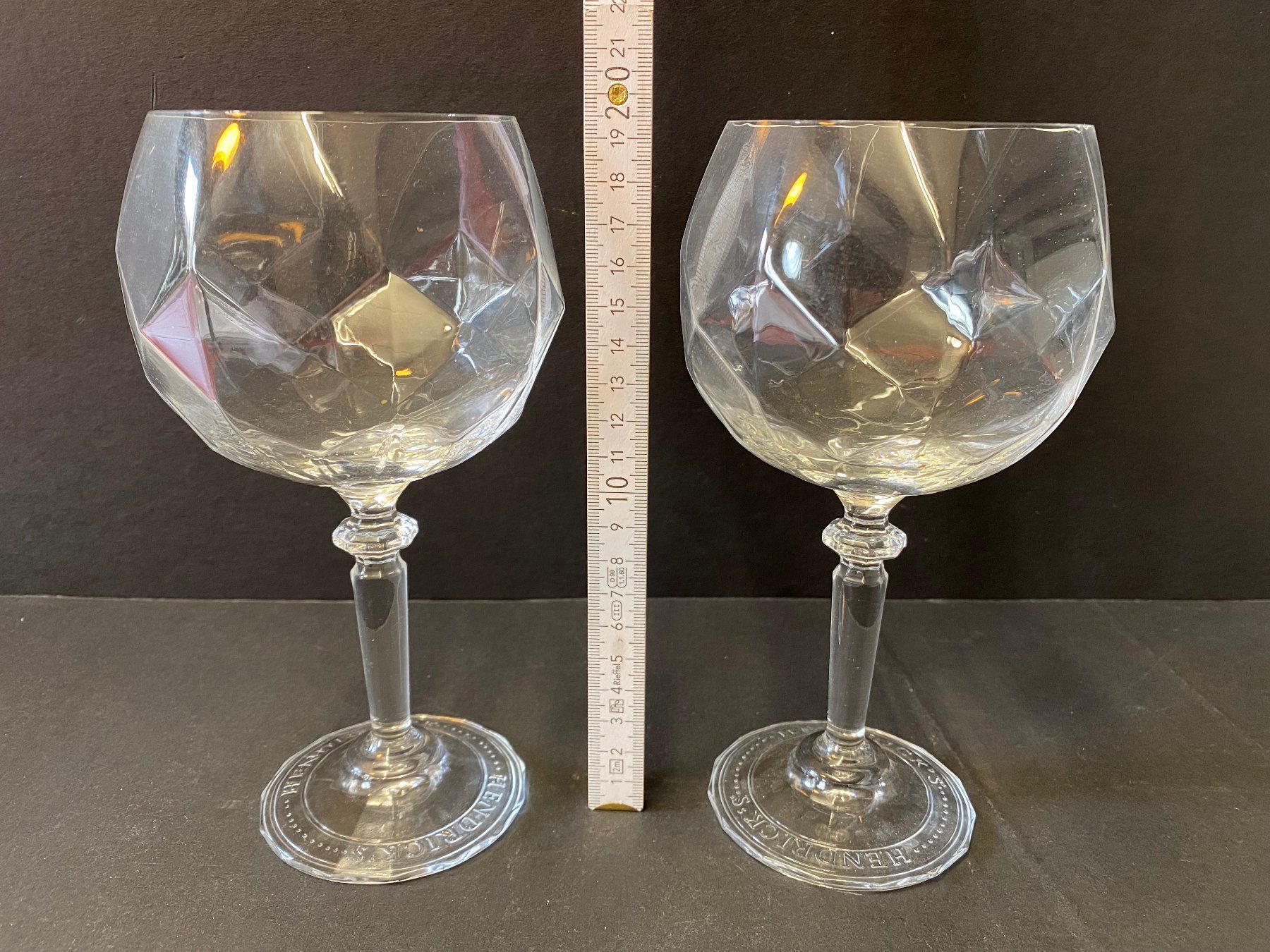 Bicchieri: Vintage 2 Kristall Gläser – Usato da Schaffhausen venduto da vintageville