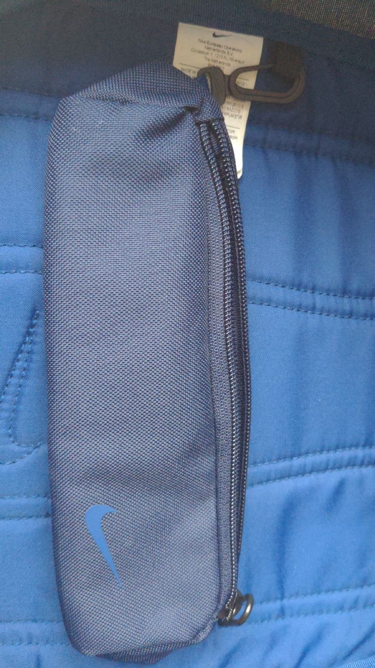 Nike Rucksäcke: Neuwertiger Nike Rucksack blau – Gebraucht aus Sutz von Rawypp 2