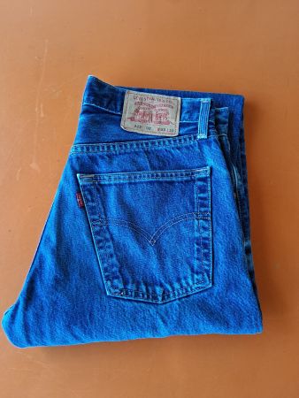 Levi's 522 Jeans blau W33 L32 guter Zustand