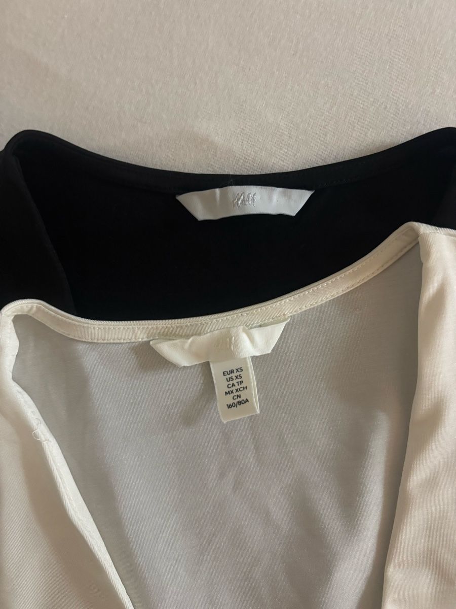 H&M Blouses, T-shirts & Tops: body H&M – Neuf (Voir description) à Vouvry par sha_rk5q 2
