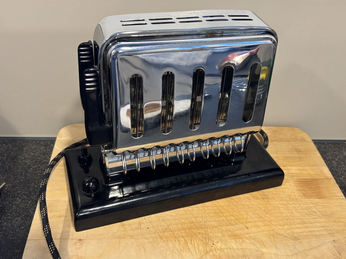 Jura Elettrodomestici da cucina: Toaster Jura – Usato da Oberdorf NW venduto da flufra 1
