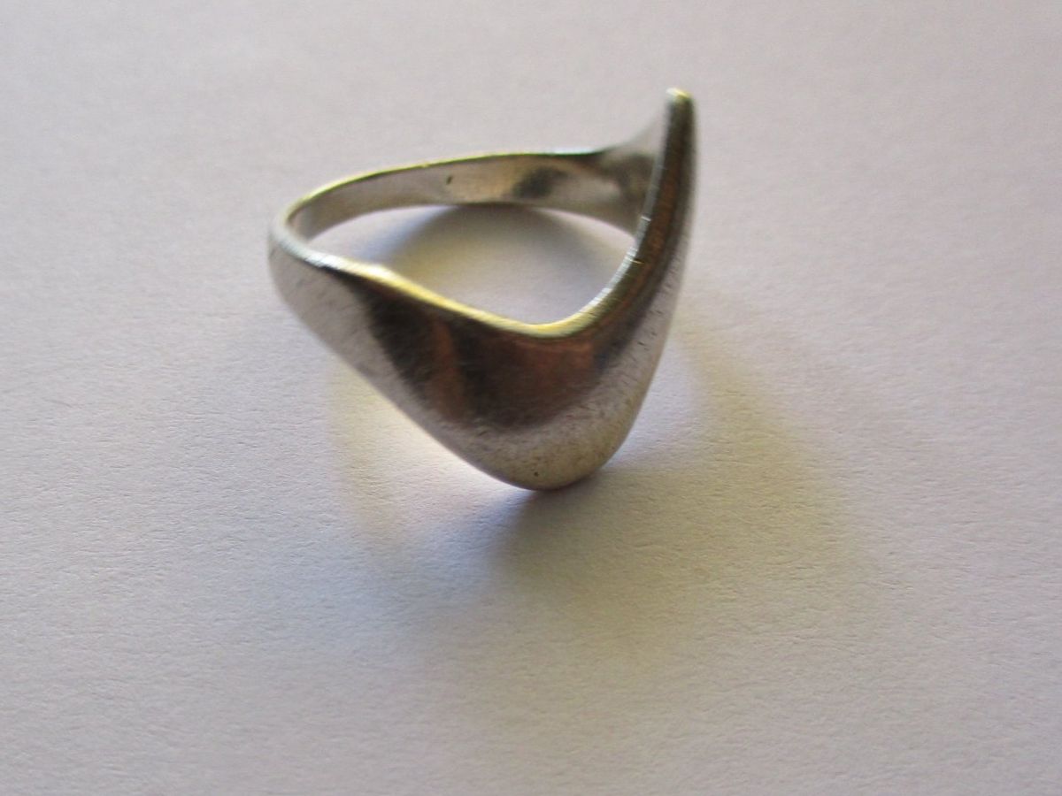 Anelli: Bague argent 925 forme V – Usato da La Sarraz venduto da vic_v6kz