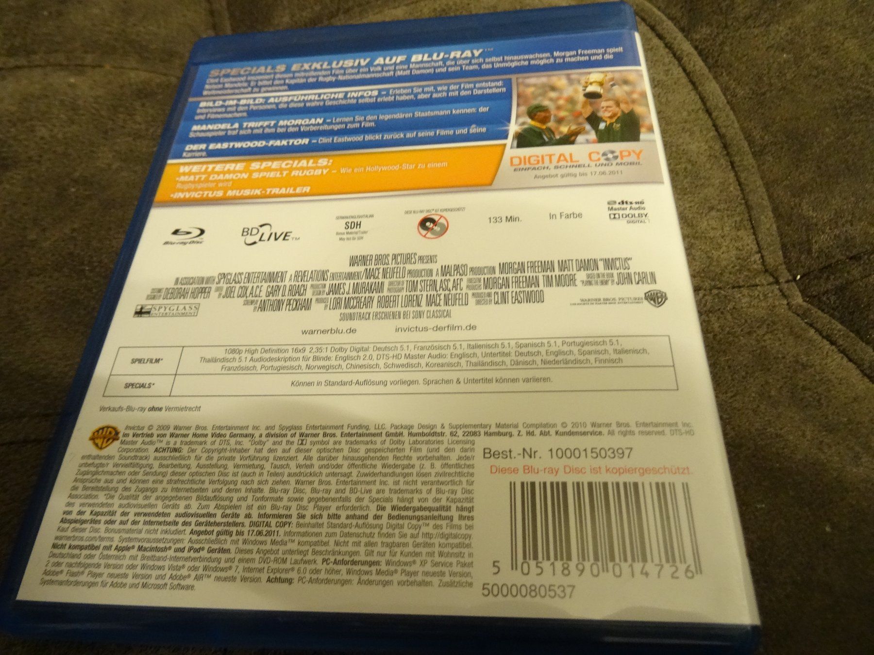 Tutti i DVDs: Invictus - Unbezwungen BLU-RAY – Usato da Olten venduto da Disc-Verkauf 2