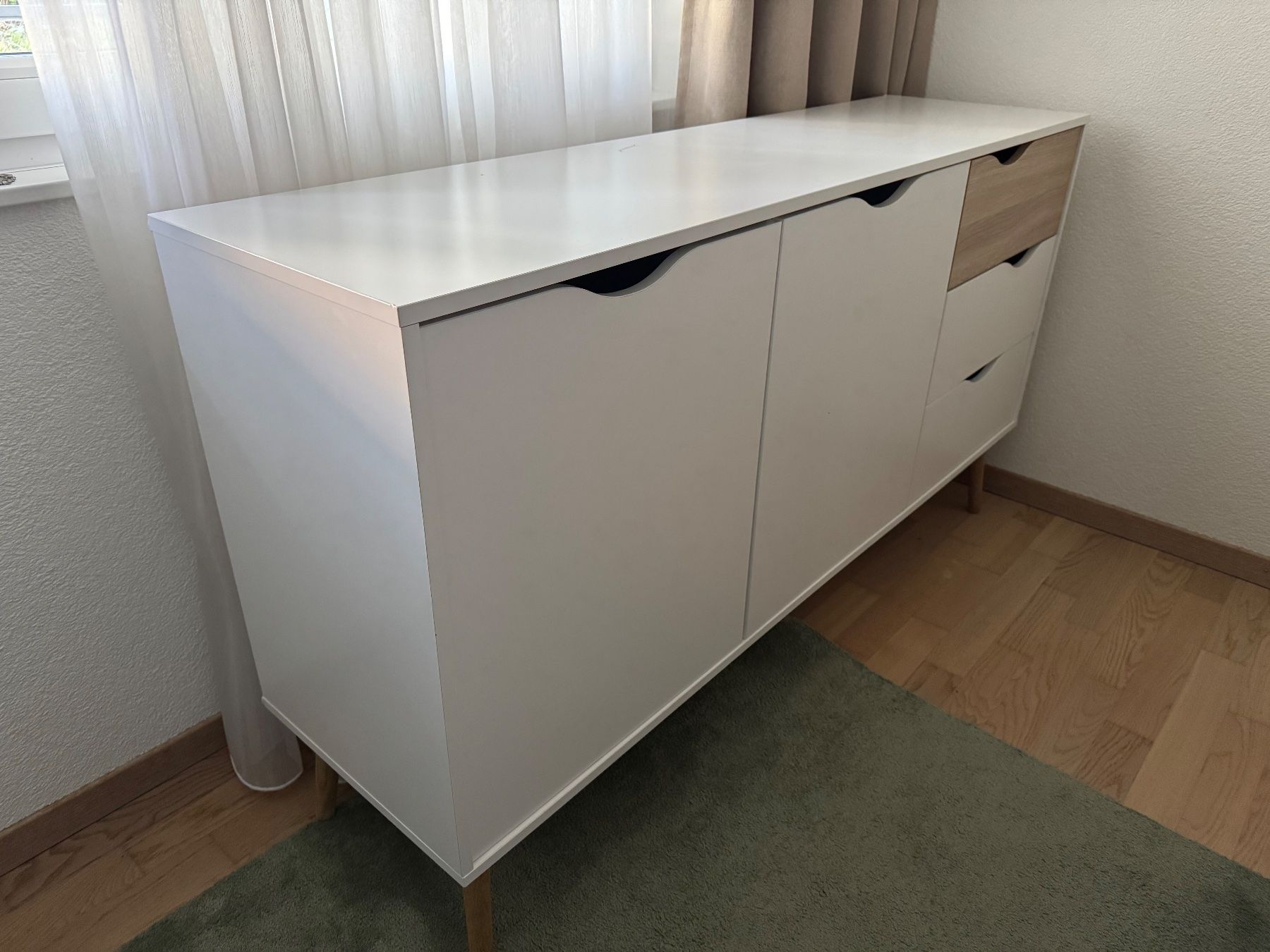 Commodes: Sideboard weiss/Eiche 148 cm, 2 Türen 3 Schubladen – D'occasion à Seuzach par S.Alves21 2