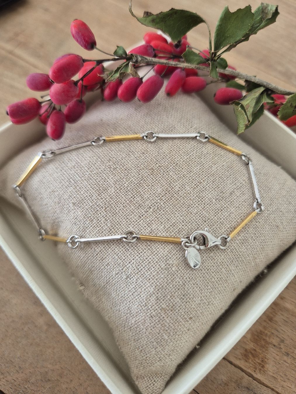 Armbänder & -reifen: Armband silber 925 – Neu (gemäss Beschreibung) aus Zizers von .sternli.