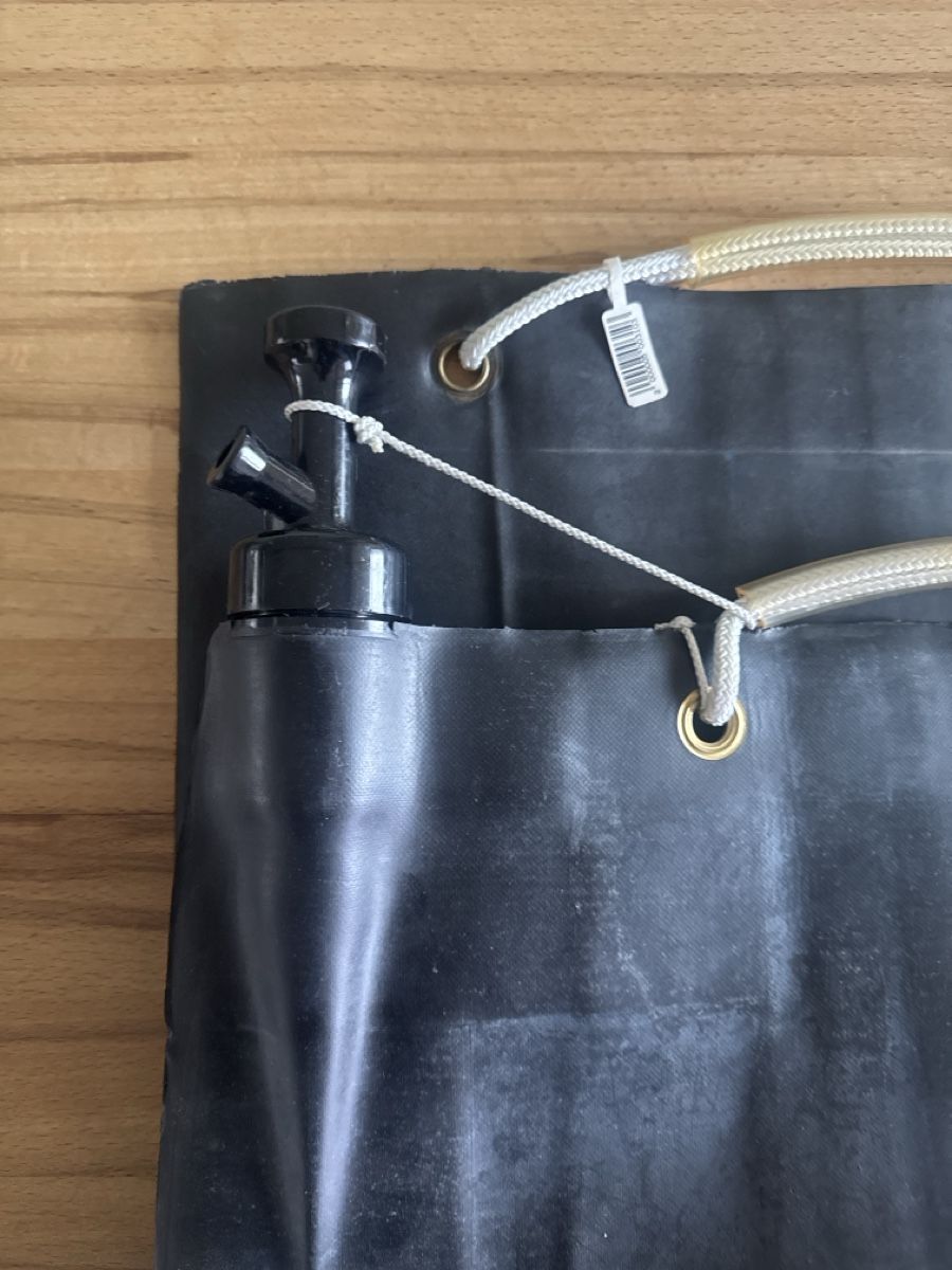 Schweizer Armee Sonstiges Fahrzeugzubehör: Wassersack Schweizer Armee 20L mit Duschbrause – Gebraucht aus Münchenstein von kiramee 1