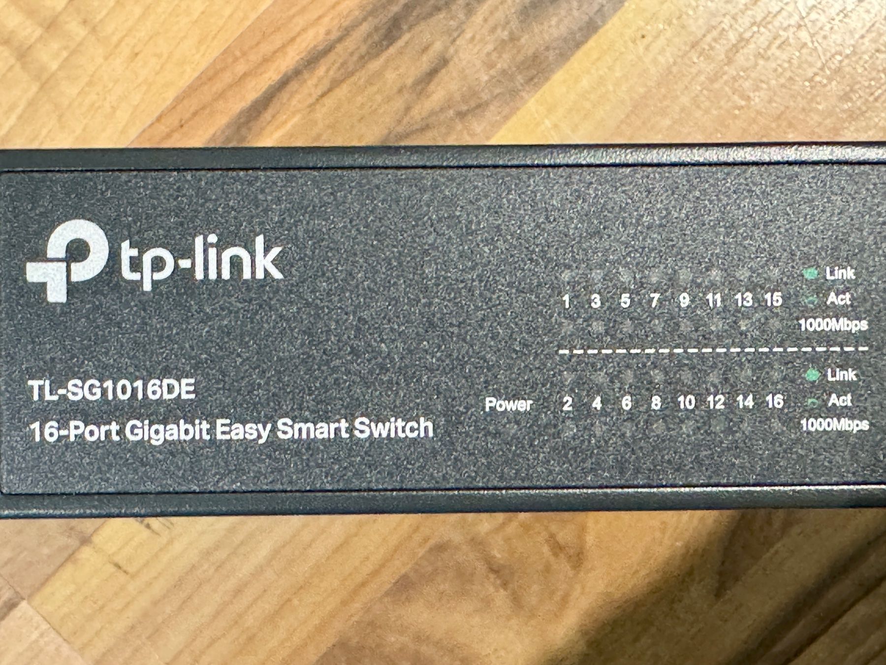 Hub & Switch: TP-Link TL-SG1016DE, 16 Port Gigabit Easy Smart Switch – Usato da Meierskappel venduto da fs6344 3