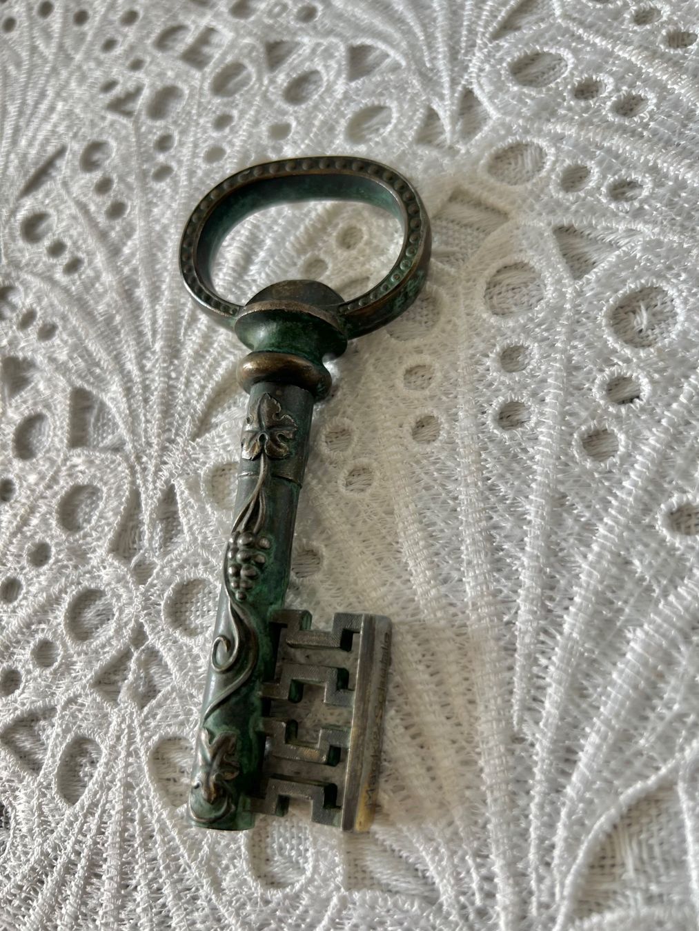 Flaschenöffner & -verschlüsse: Vintage Korkenzieher Flaschenöffner ca 13cm – Gebraucht aus Frenkendorf von Only1 1