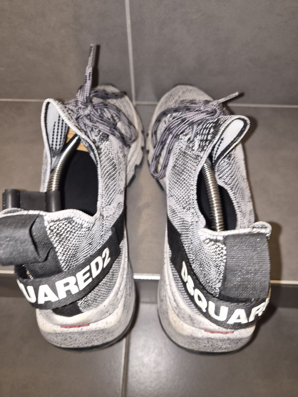Dsquared2 Scarpe da uomo: Sneakers Dsquared2 en 43 – Usato da Font venduto da Stef75 1