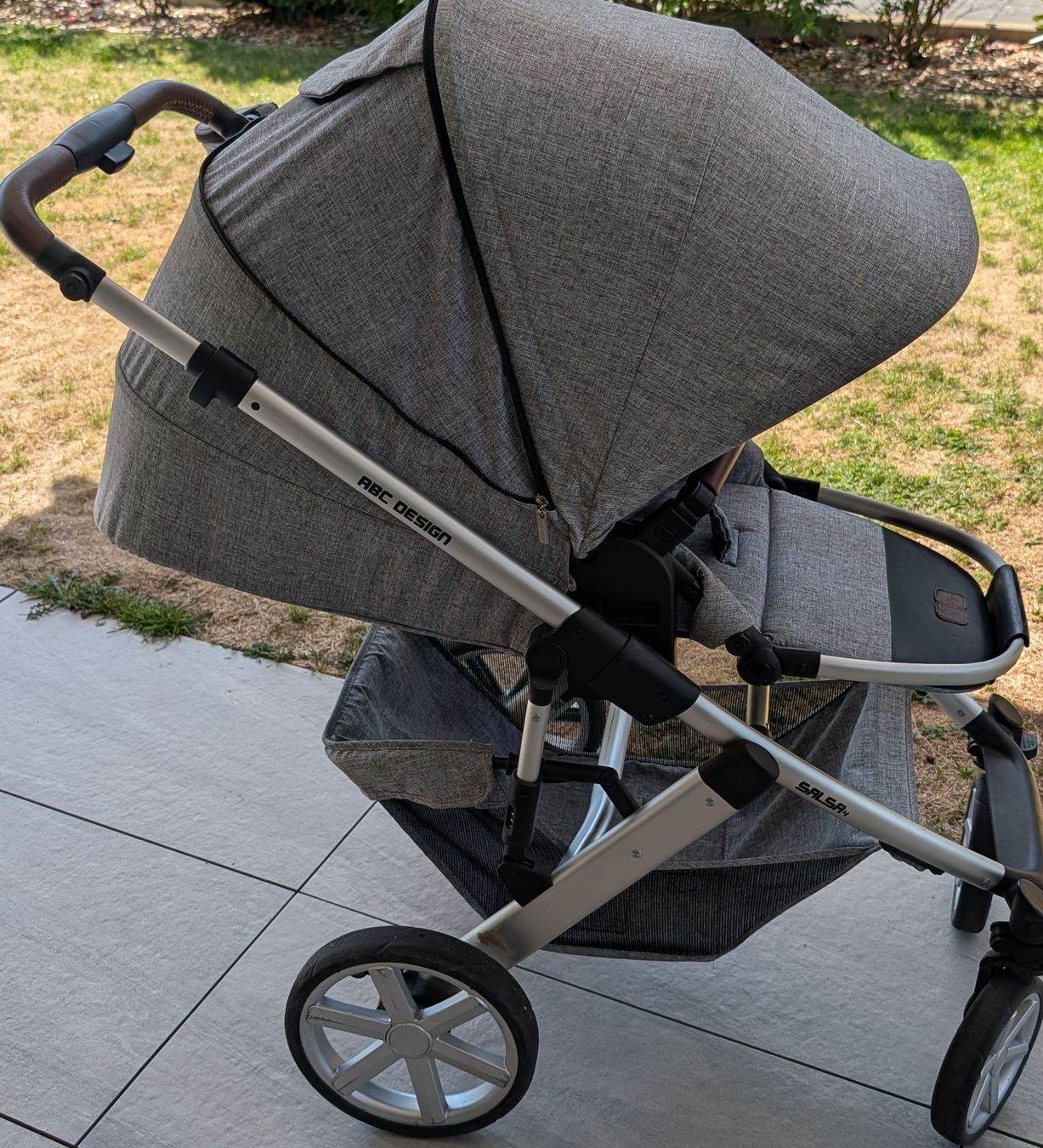 ABC Design Carrozzine: Kinderwagen ABC Design Salsa 4 grau gebraucht – Usato da Hildisrieden venduto da AsAb