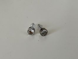 Ohrstecker mit Stein