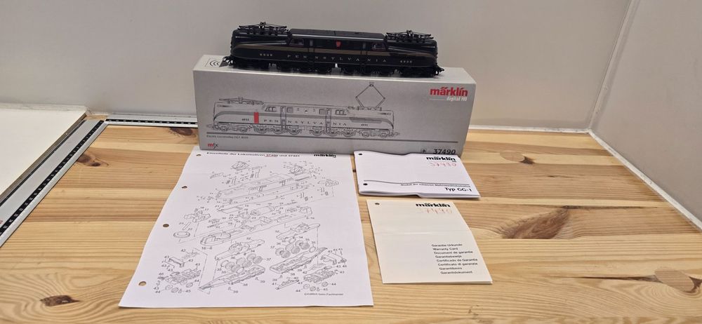 Märklin 37490 Typ GG-1 (PRR) Elektrolokomotive MFX (Neu (gemäss ...