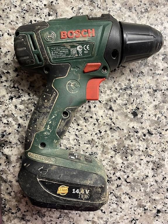 Bohrmaschinen: Bosch Schlagbohrmaschine – Gebraucht aus Düdingen von Susgi