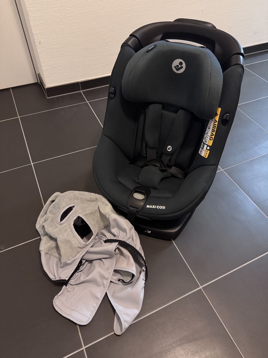 Maxi-Cosi Seggiolini per auto: Maxi Cosi Axissfix Kindersitz – Usato da Wollerau venduto da sepop