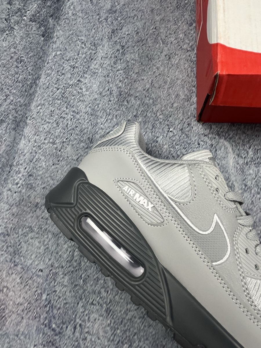 Nike Scarpe da uomo: Nike Air Max 90 Herren grau neue Ware – Nuovo (secondo la descrizione) da Luzern venduto da 041Vintage 6