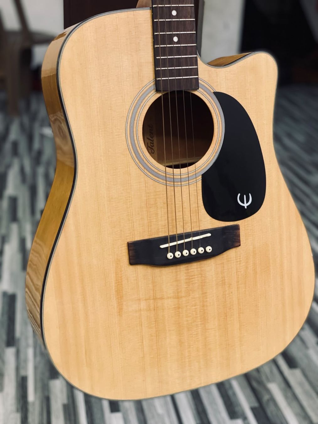 Epiphone Musikinstrumente: Epiphone Akkustik Gittare – Gebraucht aus Zürich von waltermanesh 4