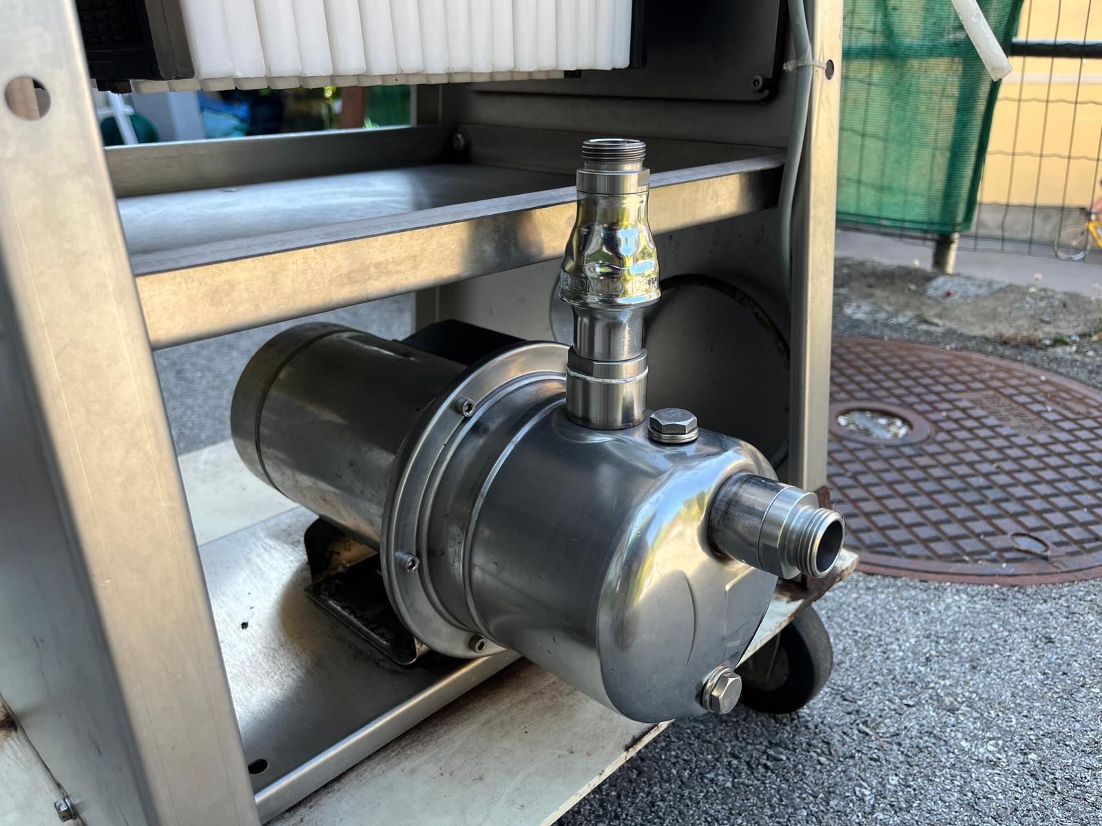 Alle Maschinen: Weinabfüllmaschine mit Filter – Gebraucht aus Breno von gre_jz8f 6