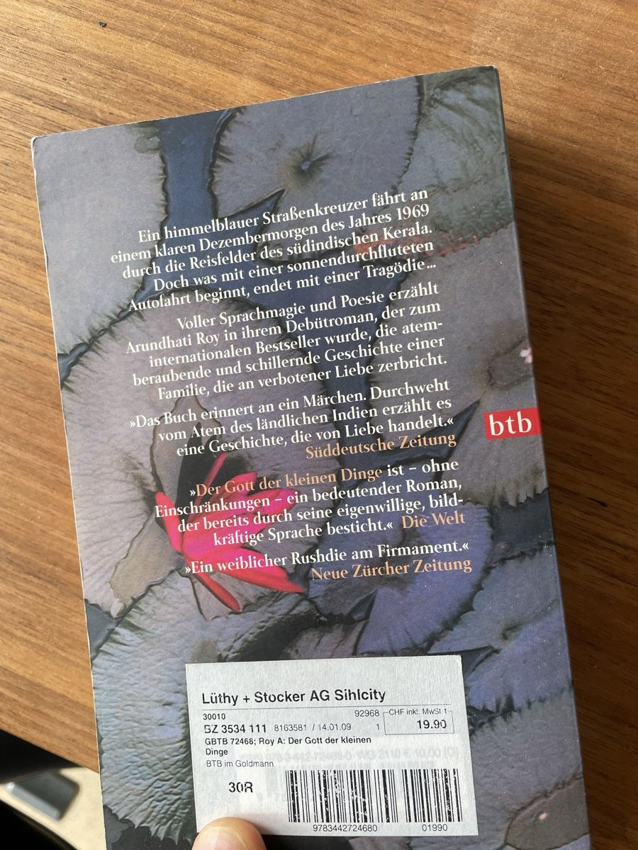 Libri: Der Gott der kleinen Dinge "Arundhati Roy" – Usato da Zürich venduto da syber98 1
