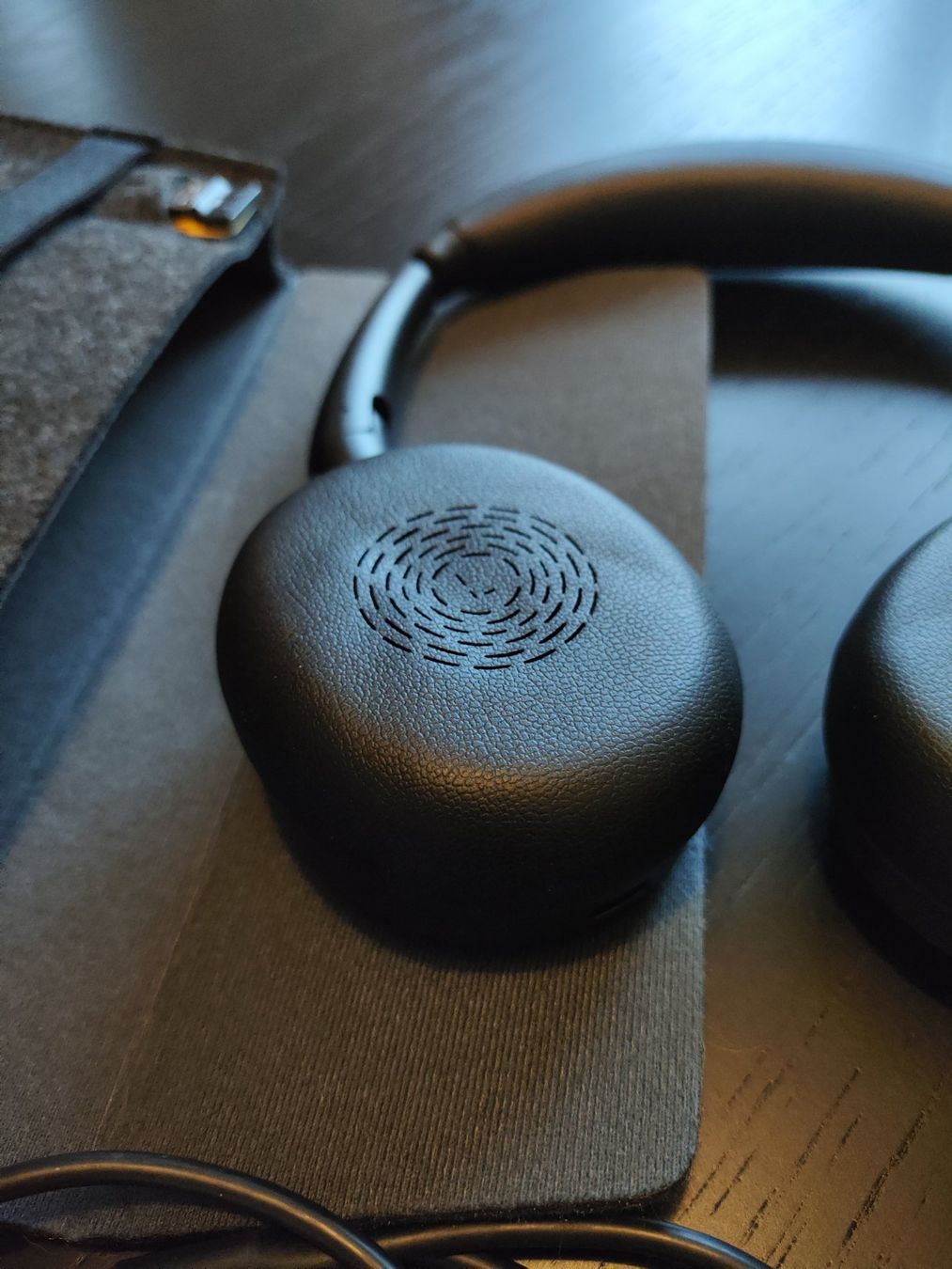 Jabra Cuffie: Headset Jabra Evolve2 65 Flex noise canceling laptop pc – Usato da Luzern venduto da Ed_cey 2