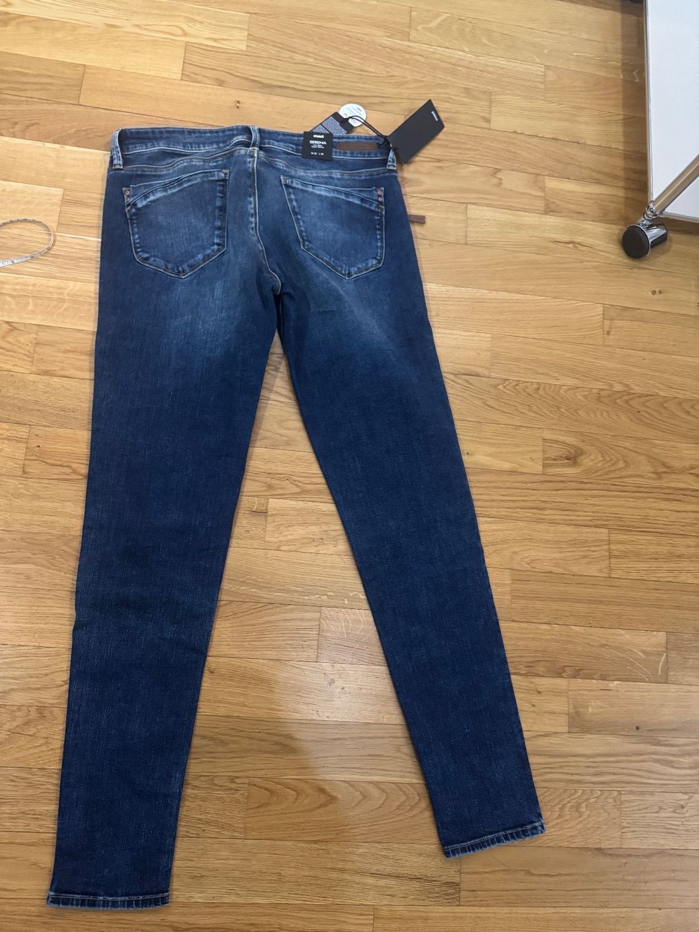 Mavi Jeans: Mavi Jeans  W32 L32  NEU – Usato da Zürich venduto da froschchen79 2