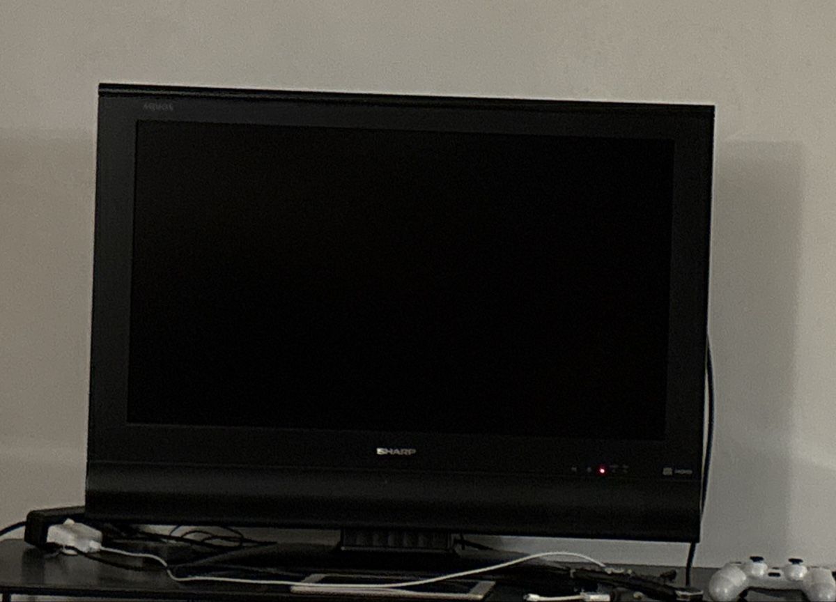 Fernseher: SHARP 32" TV Fernseher – Gebraucht aus Oppikon von Sunnysideup