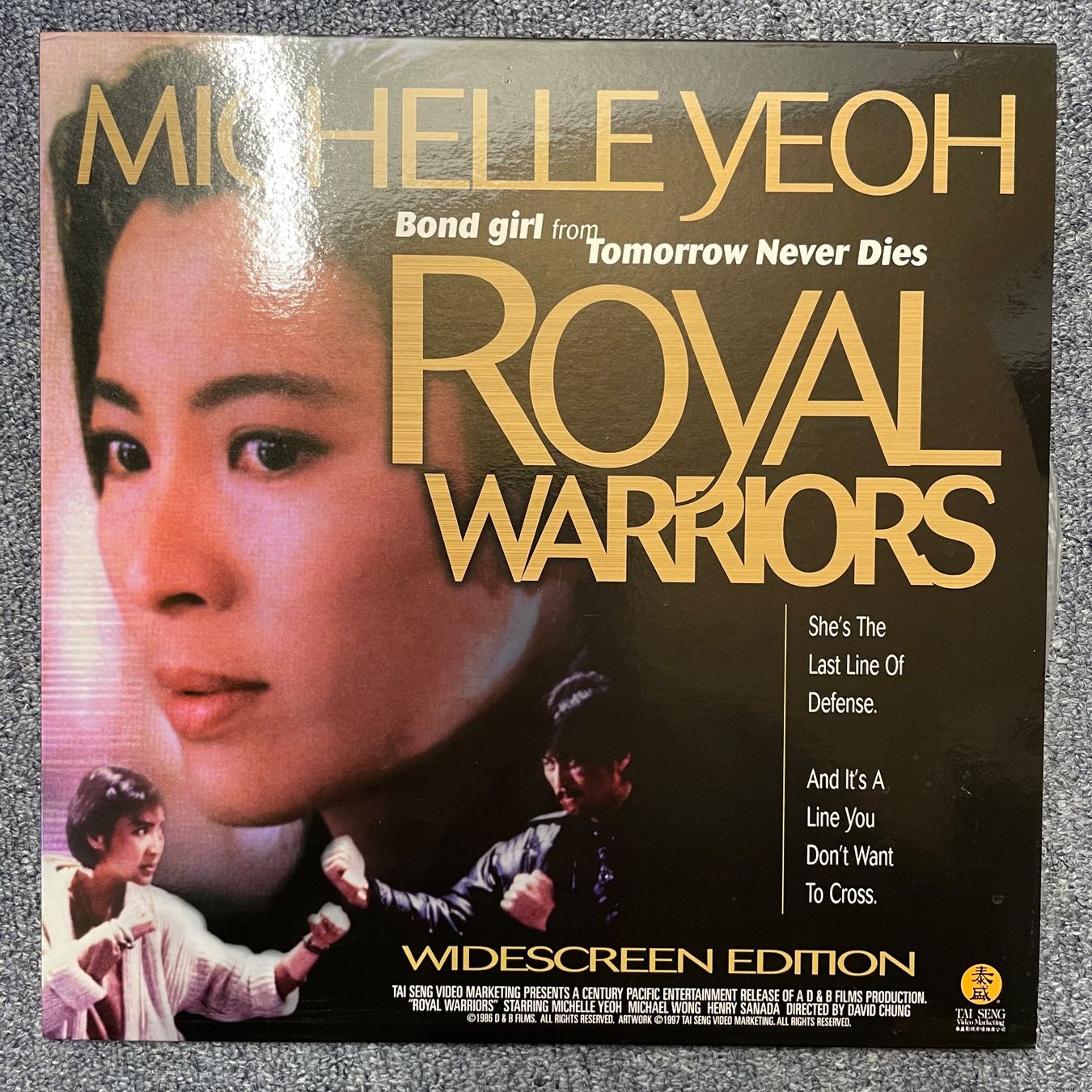 Tutti i DVDs: Royal Warriors - LASER DISC - Englisch Orig. – Usato da Stans venduto da Brode
