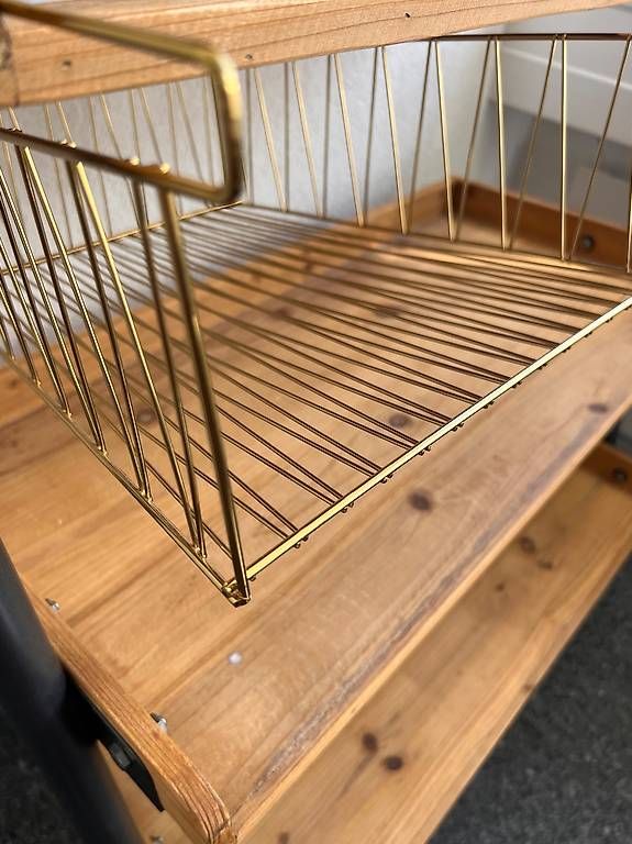 Scaffali: Regal Tanne Calafell – Usato da Gümligen venduto da ela.22 3