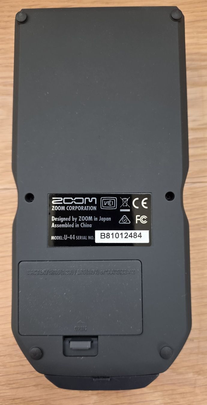 Zoom Attrezzatura per studi di registrazione: Zoom U-44 Handy Audio Interface gebraucht in OVP – Usato da Aarau venduto da Ahoffa 4