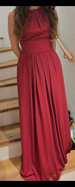 Kleider: Abendkleid rot gr. 34  – Gebraucht aus Zell ZH von fil_zw9l 4