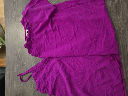 2 top fuchsia