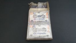 2 Diktiergeräte-Minikassetten (OLYMPUS XB_MC60)