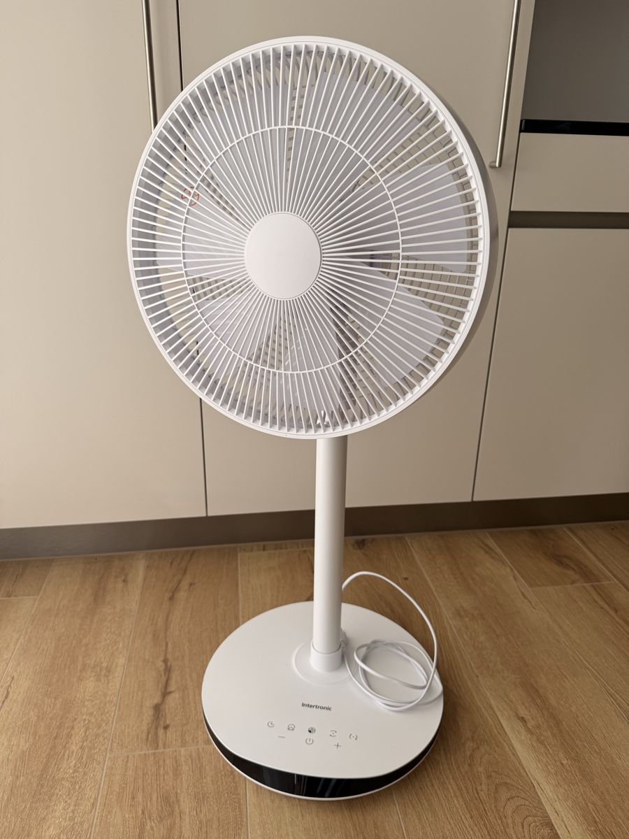 Ventilatori: INTERTRONIC Standventilator | inkl. Garantie mit Beleg – Nuovo (secondo la descrizione) da Müllheim Dorf venduto da GTOmerV