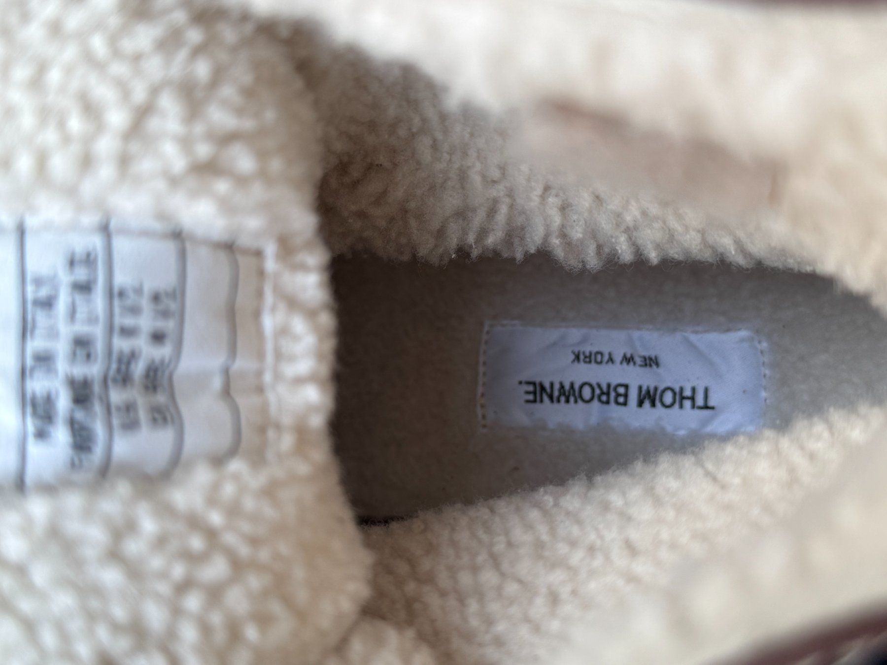 Louis Vuitton Scarpe da uomo: THOM BROWNE Shearling Lined Longwing Duck Boots 41.5 NEU – Nuovo e nell'imballaggio originale da Kreuzlingen venduto da kruezbiz 6