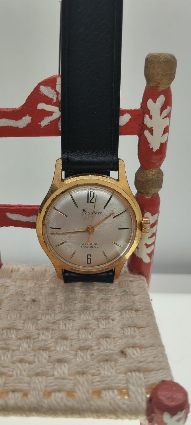 Uhren: Montre countess – Gebraucht aus La Chaux-de-Fonds von jac_9llg 1
