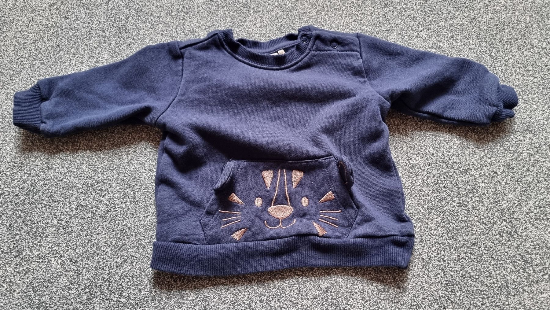 Maglioni & Felpe: Pull tigre 62 68 – Usato da Les Breuleux venduto da Mily1991